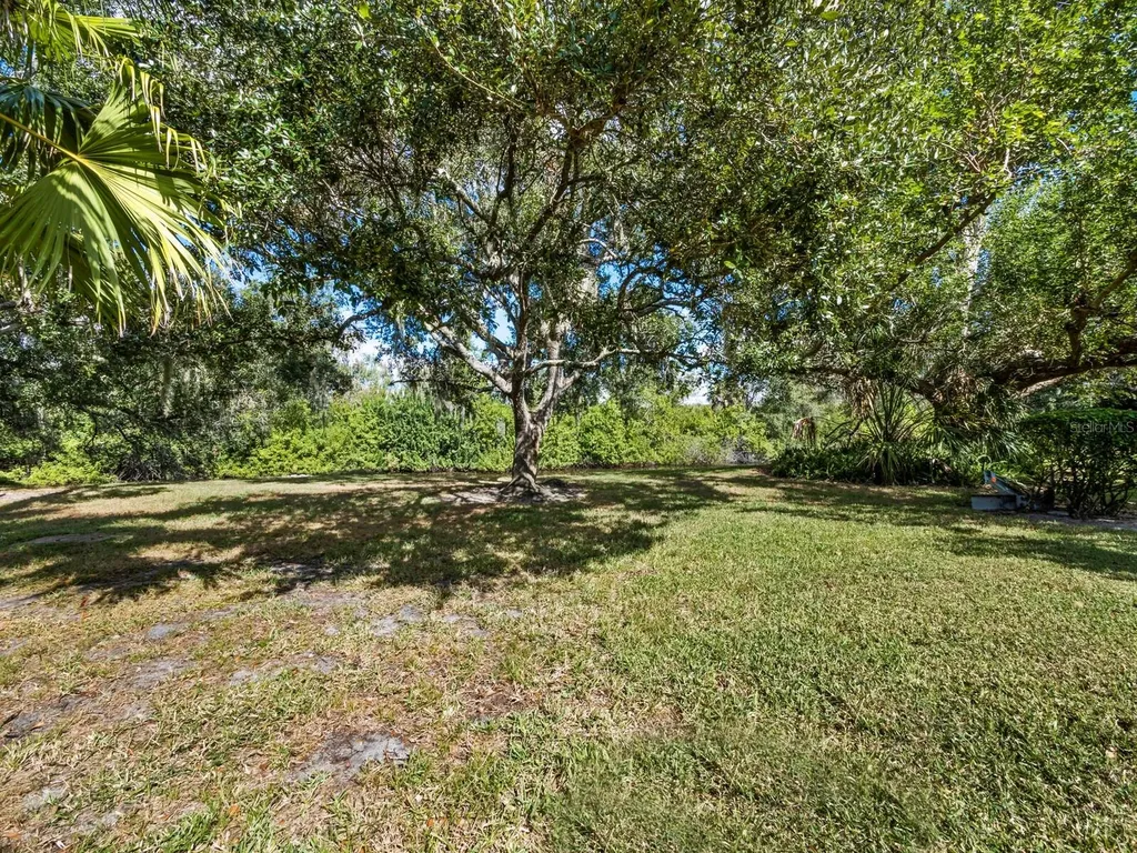 4133 Carriage Drive Sarasota FL 34241