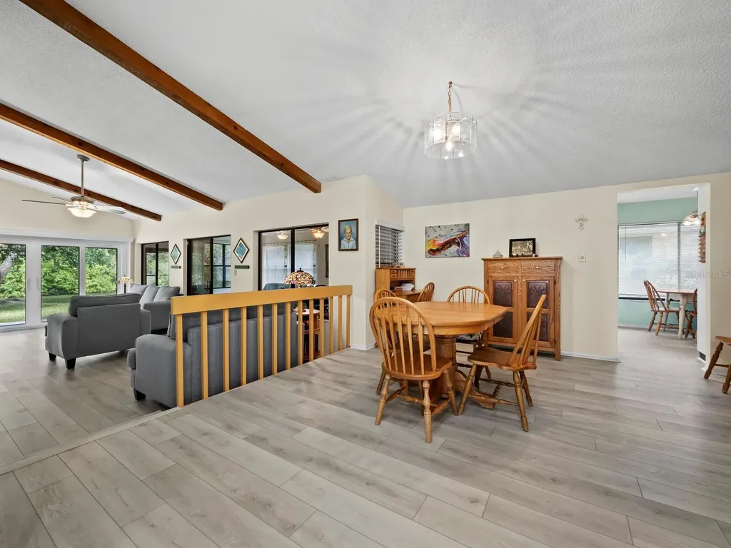 4133 Carriage Drive Sarasota FL 34241