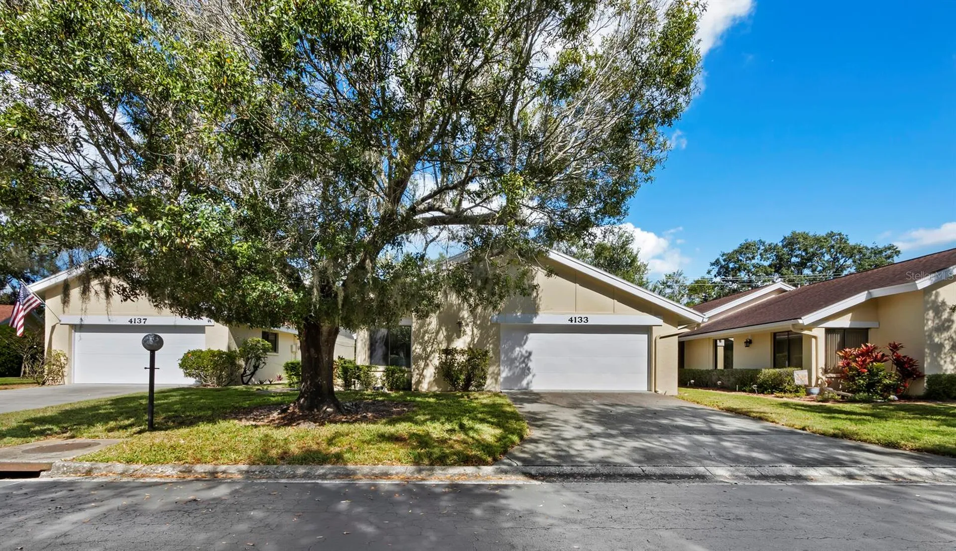 Sarasota FL, 4133 Carriage Drive, Unit 18