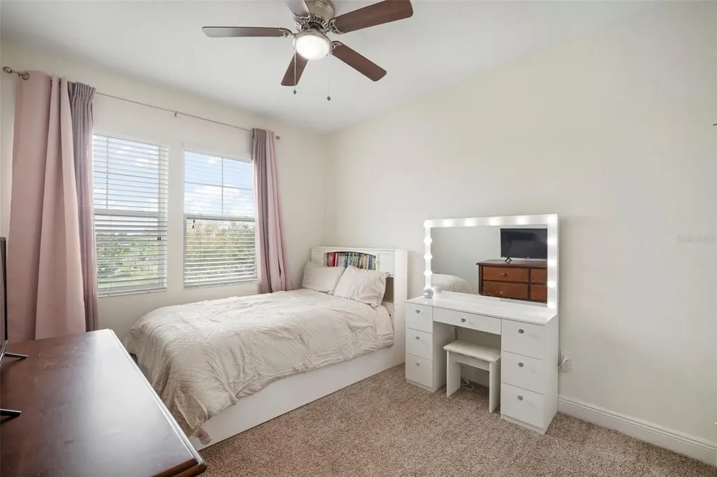 6337 Waves End Place Apollo Beach FL 33572