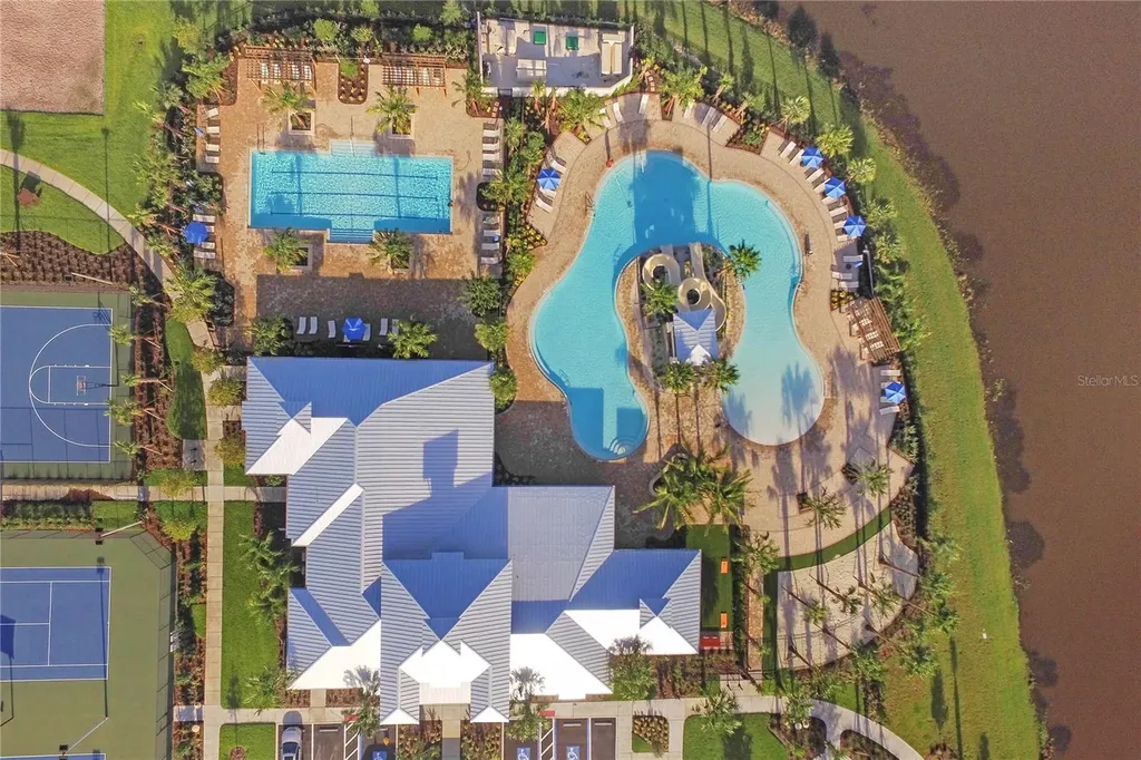 6337 Waves End Place Apollo Beach FL 33572