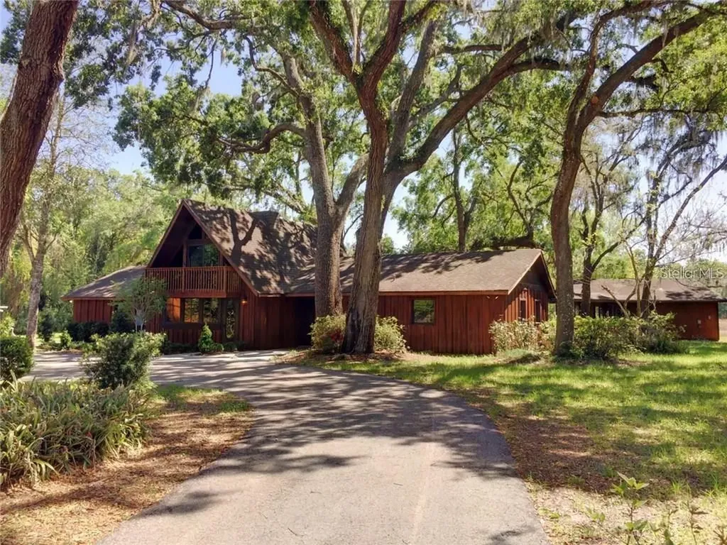 11469 SW 49th Plaza Webster FL 33597
