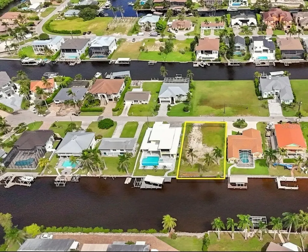 4851 & 4853 Regal Drive Bonita Springs FL 34134