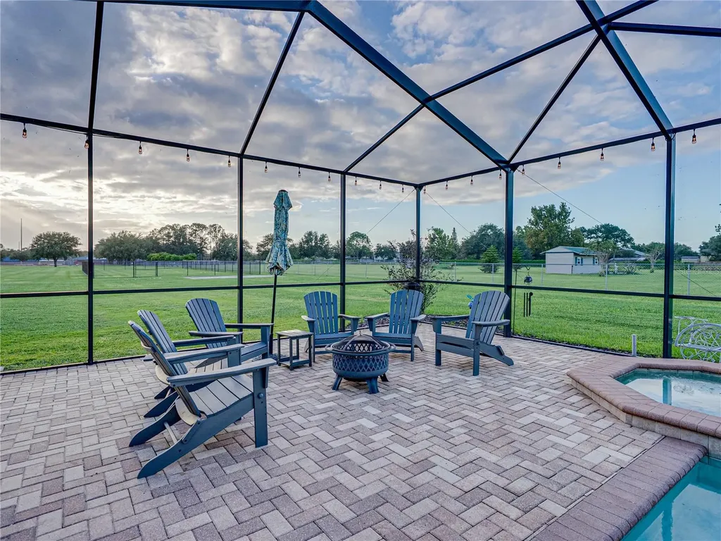 150 Berkley Knights Drive Auburndale FL 33823
