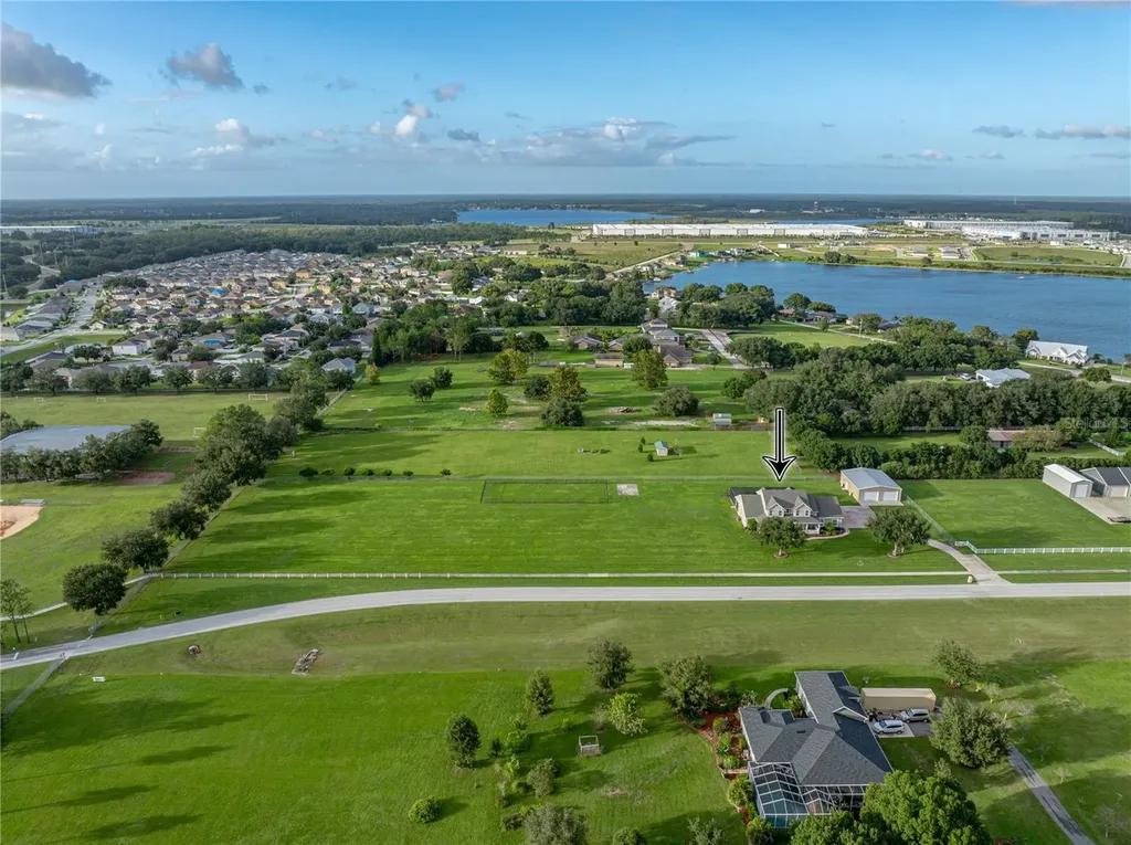 150 Berkley Knights Drive Auburndale FL 33823