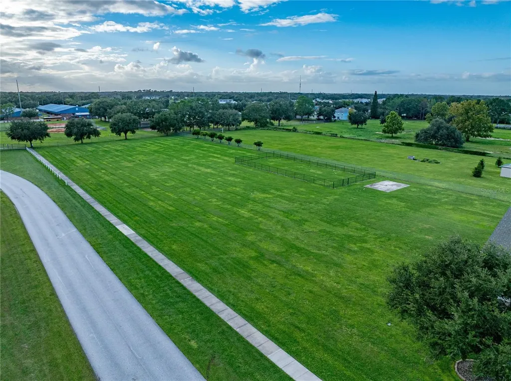 150 Berkley Knights Drive Auburndale FL 33823