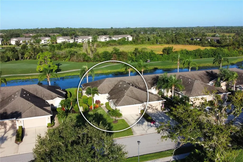 5240 Mahogany Run Avenue Sarasota FL 34241