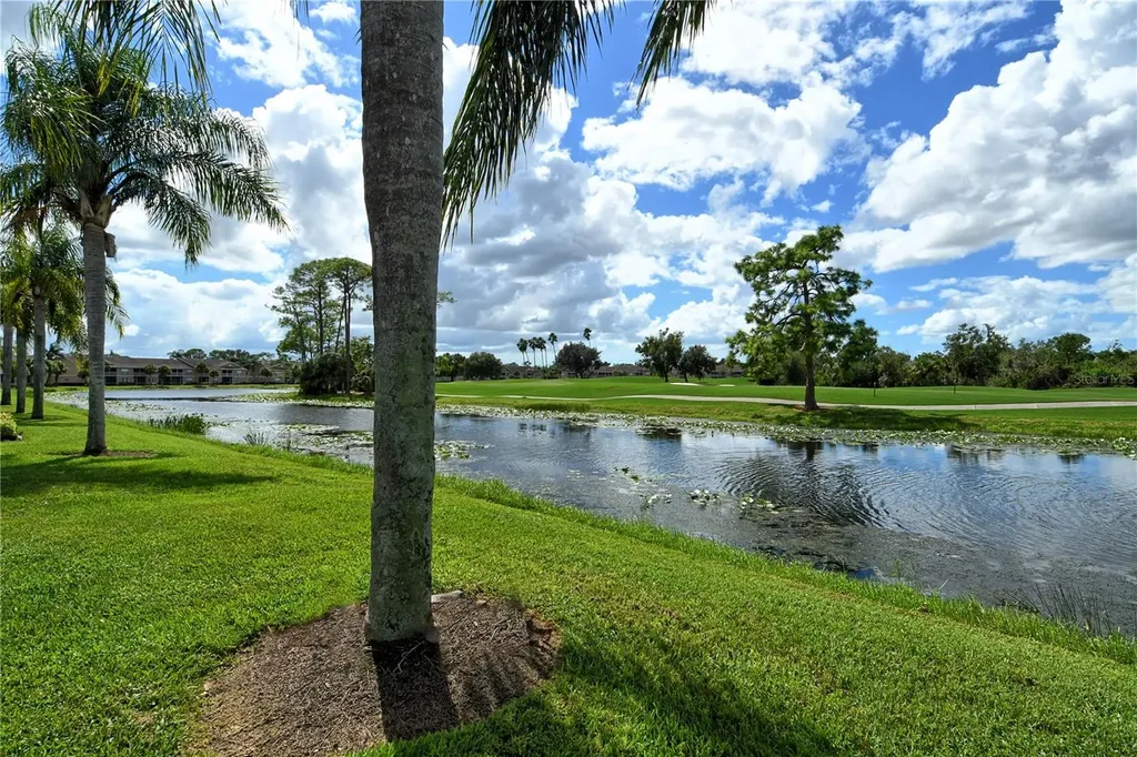 5240 Mahogany Run Avenue Sarasota FL 34241