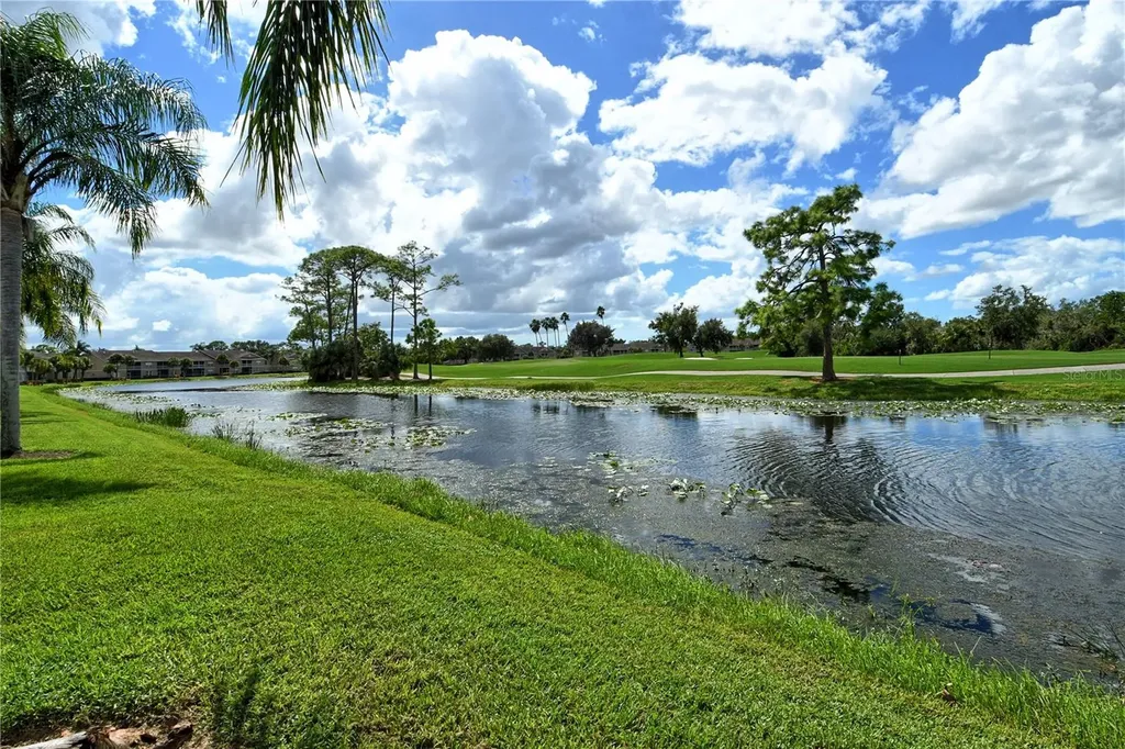 5240 Mahogany Run Avenue Sarasota FL 34241