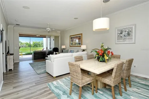 5240 Mahogany Run Avenue Sarasota FL 34241