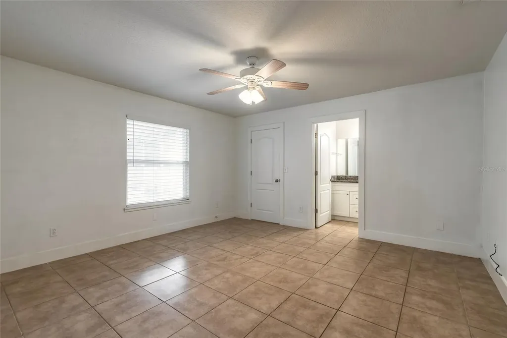 235 Lancaster Avenue Orange City FL 32763