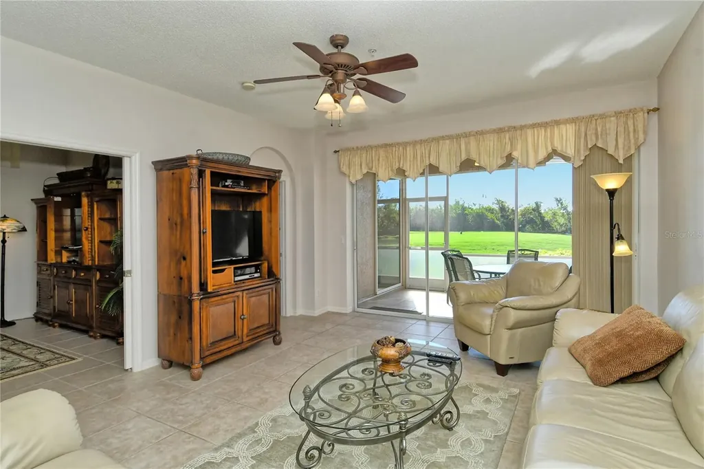5156 Mahogany Run Avenue Sarasota FL 34241