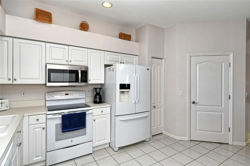 5156 Mahogany Run Avenue Sarasota FL 34241