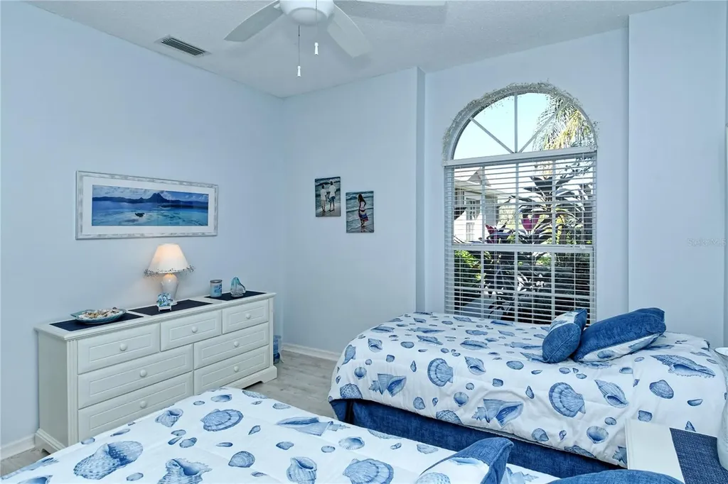 5156 Mahogany Run Avenue Sarasota FL 34241