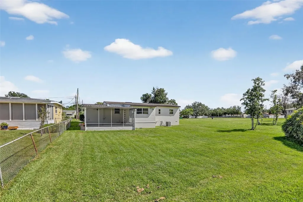 832 Thalia Drive Orlando FL 32807