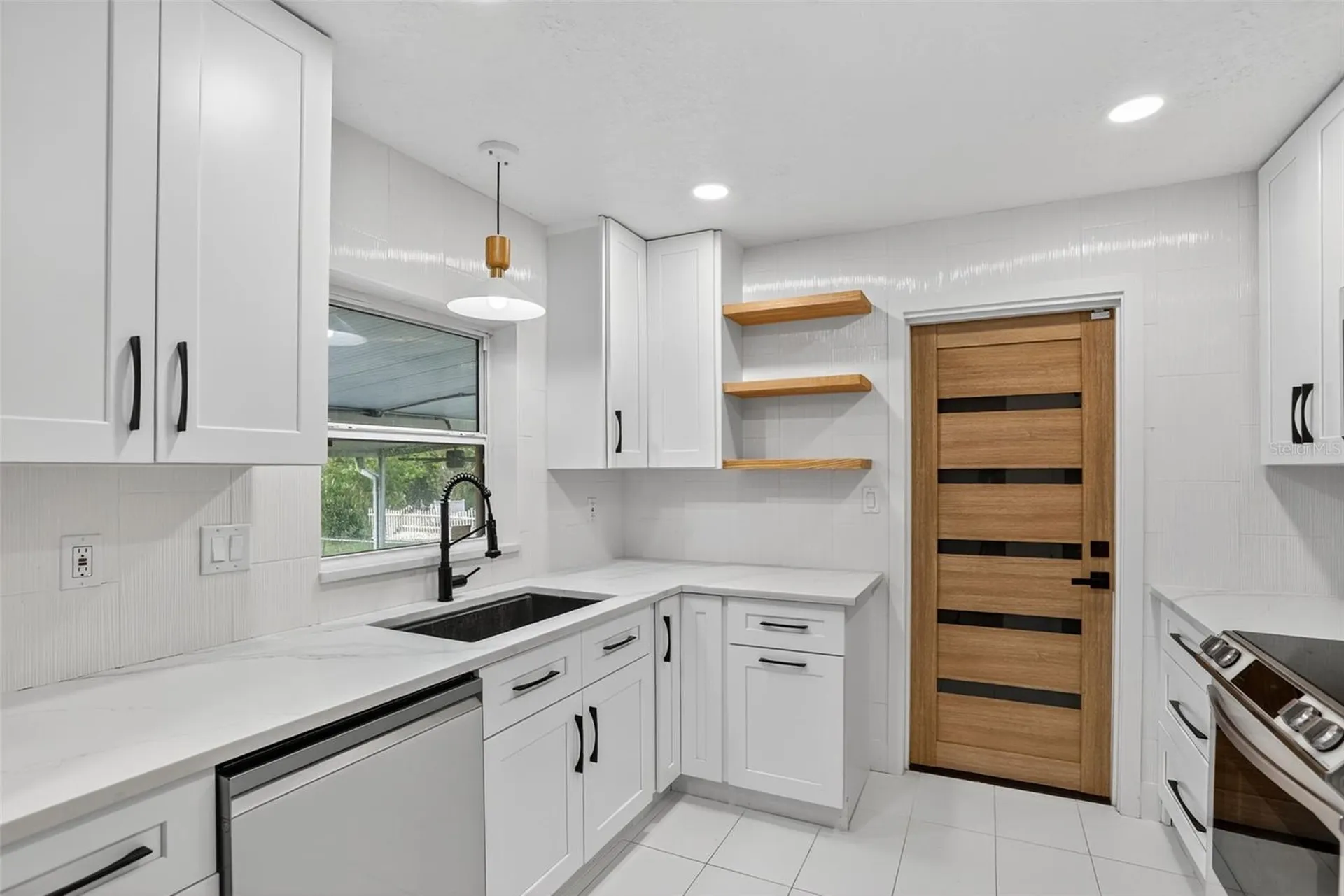 832 Thalia Drive Orlando FL 32807