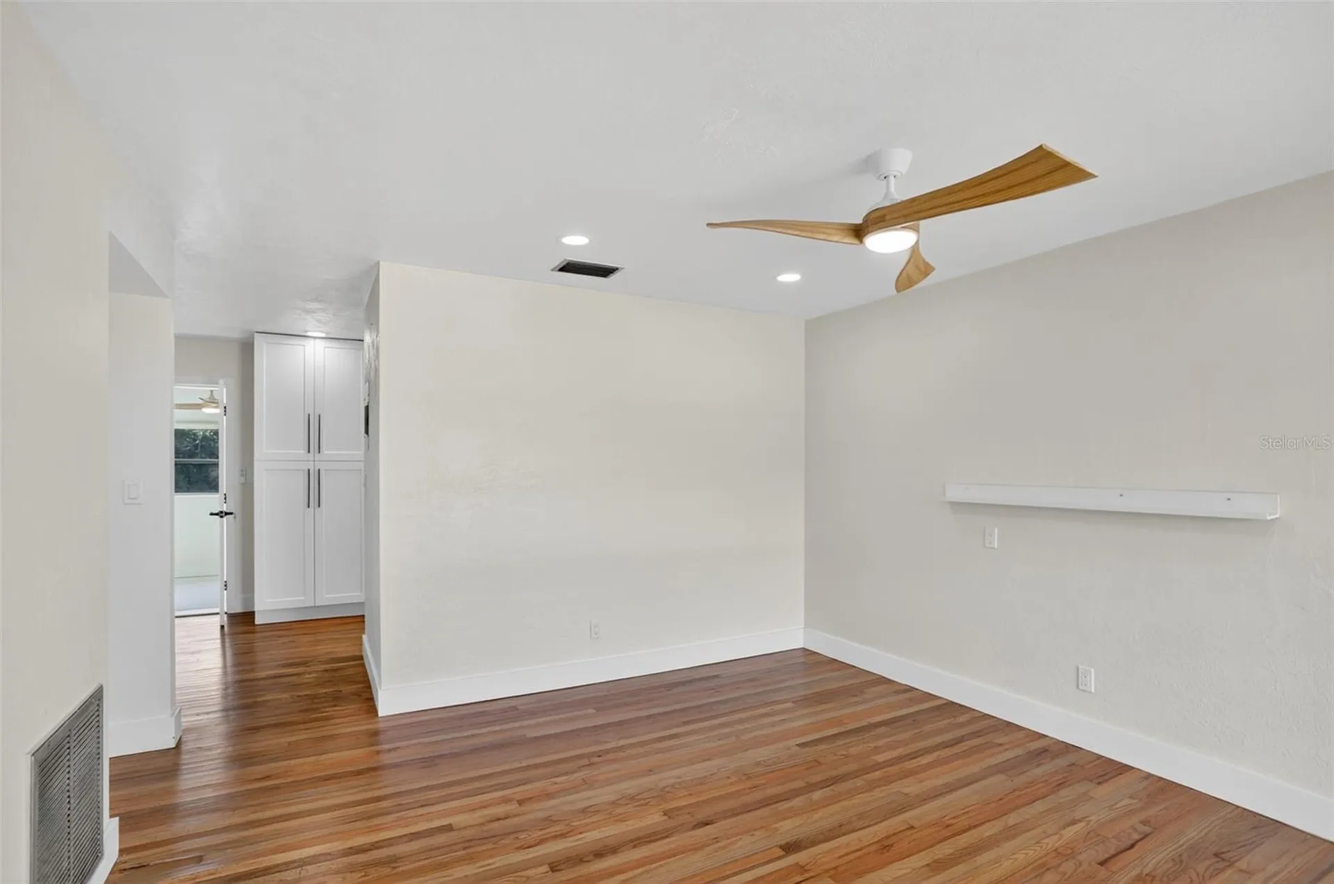 832 Thalia Drive Orlando FL 32807