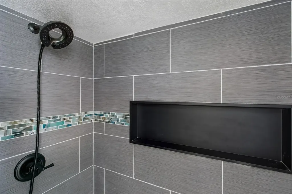 185 Salem Avenue NW Port Charlotte FL 33952