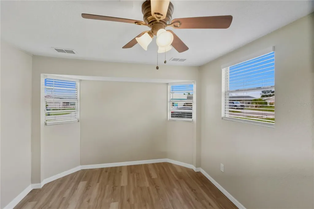 185 Salem Avenue NW Port Charlotte FL 33952