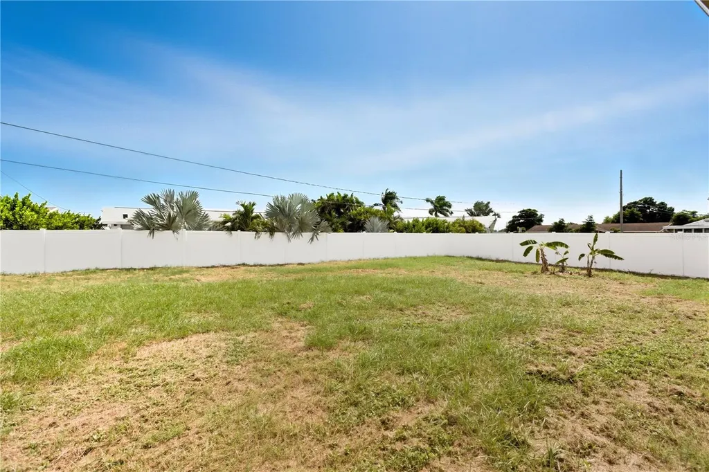 185 Salem Avenue NW Port Charlotte FL 33952