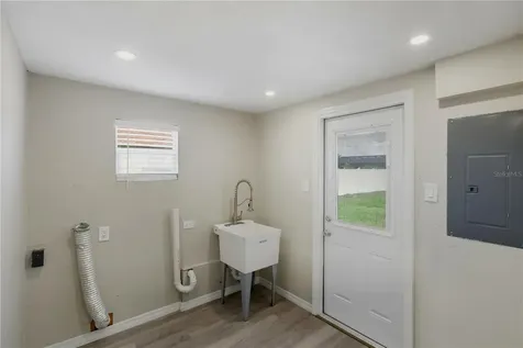 185 Salem Avenue NW Port Charlotte FL 33952