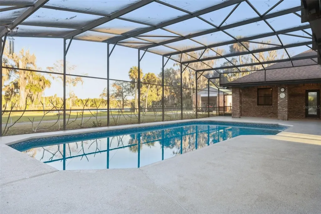 2565 E Osceola Road Geneva FL 32732