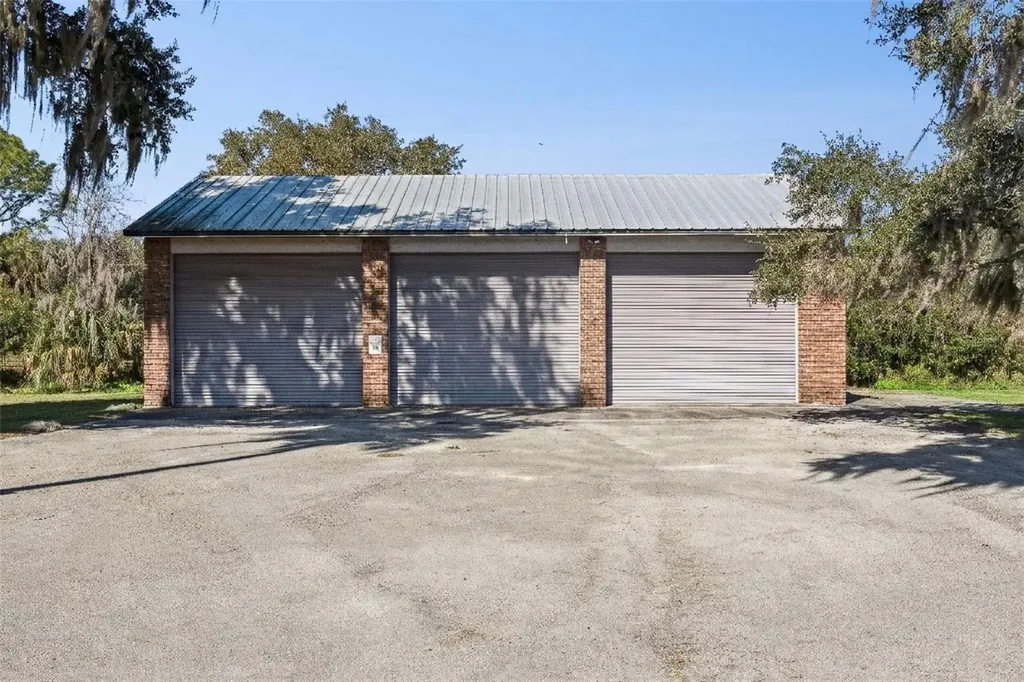 2565 E Osceola Road Geneva FL 32732