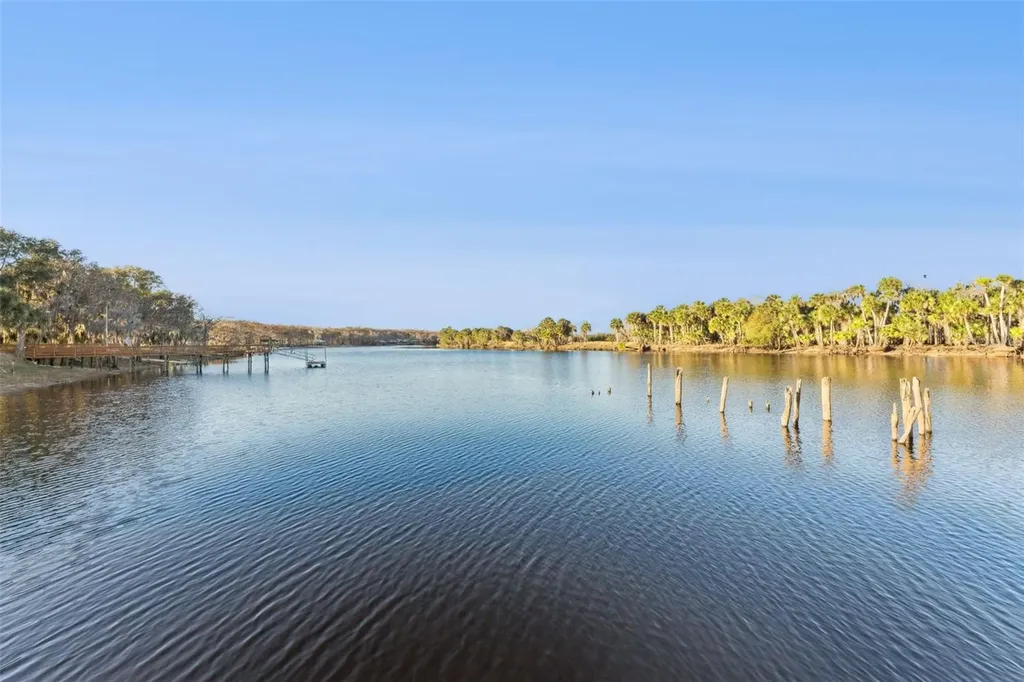 2565 E Osceola Road Geneva FL 32732