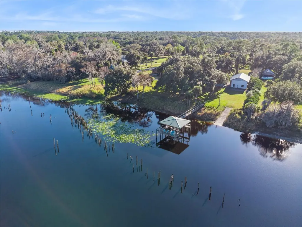 2565 E Osceola Road Geneva FL 32732