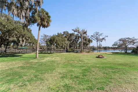 2565 E Osceola Road Geneva FL 32732