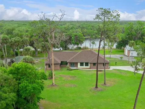 2565 E Osceola Road Geneva FL 32732