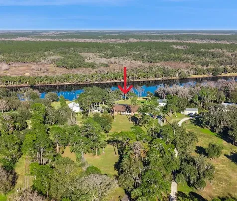 2565 E Osceola Road Geneva FL 32732