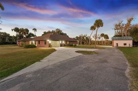 2565 E Osceola Road Geneva FL 32732