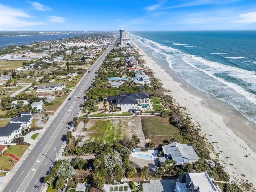 2825 S Atlantic Avenue Daytona Beach FL 32118