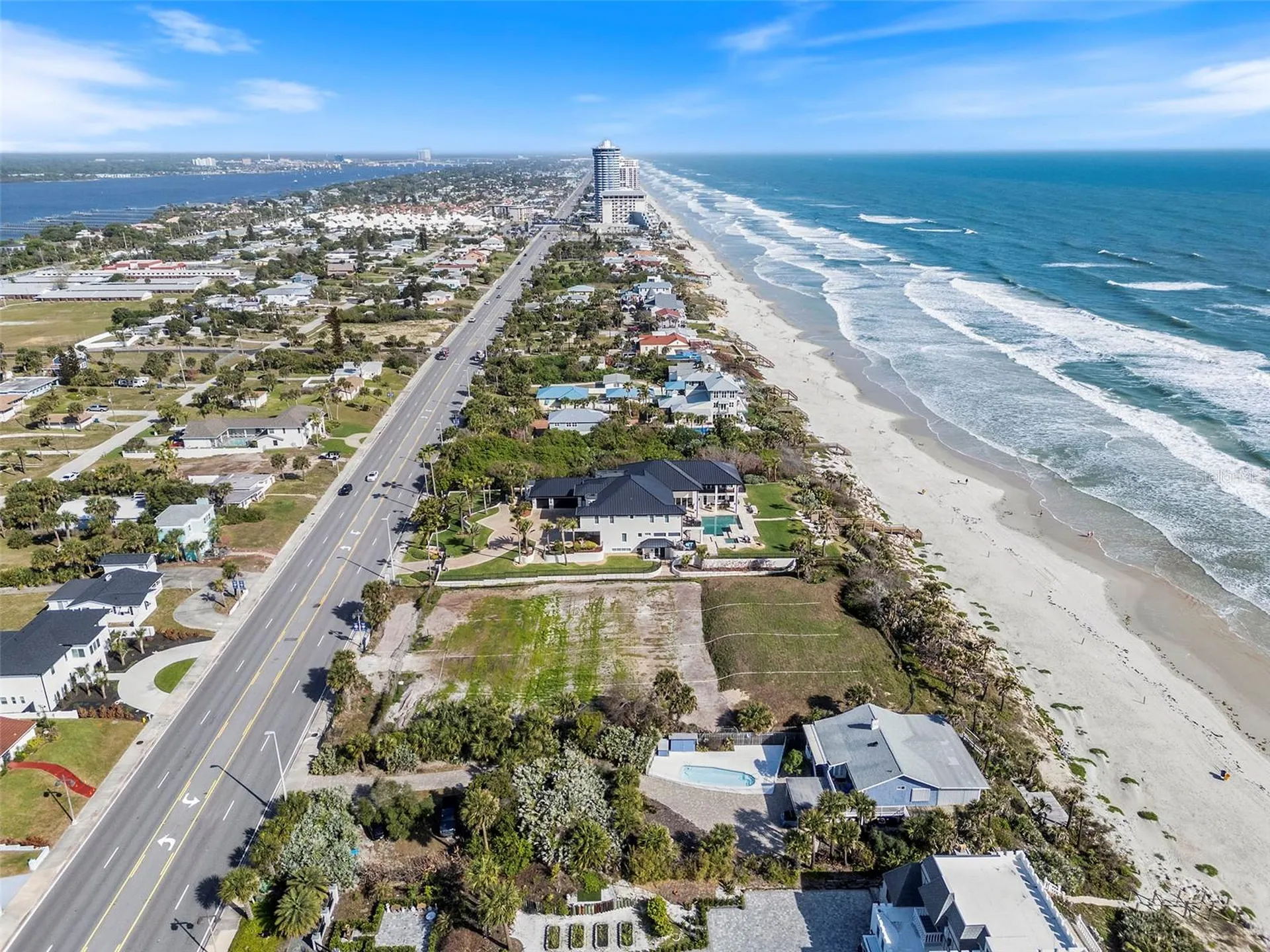 2825 S Atlantic Avenue Daytona Beach FL 32118