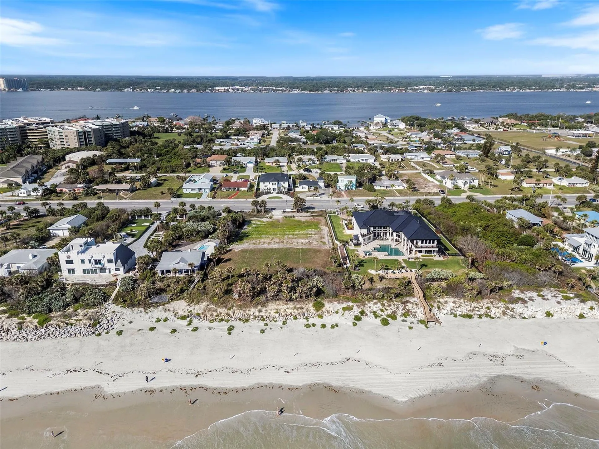 2825 S Atlantic Avenue Daytona Beach FL 32118