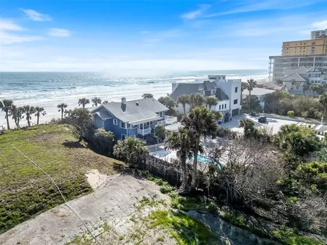 2825 S Atlantic Avenue Daytona Beach FL 32118