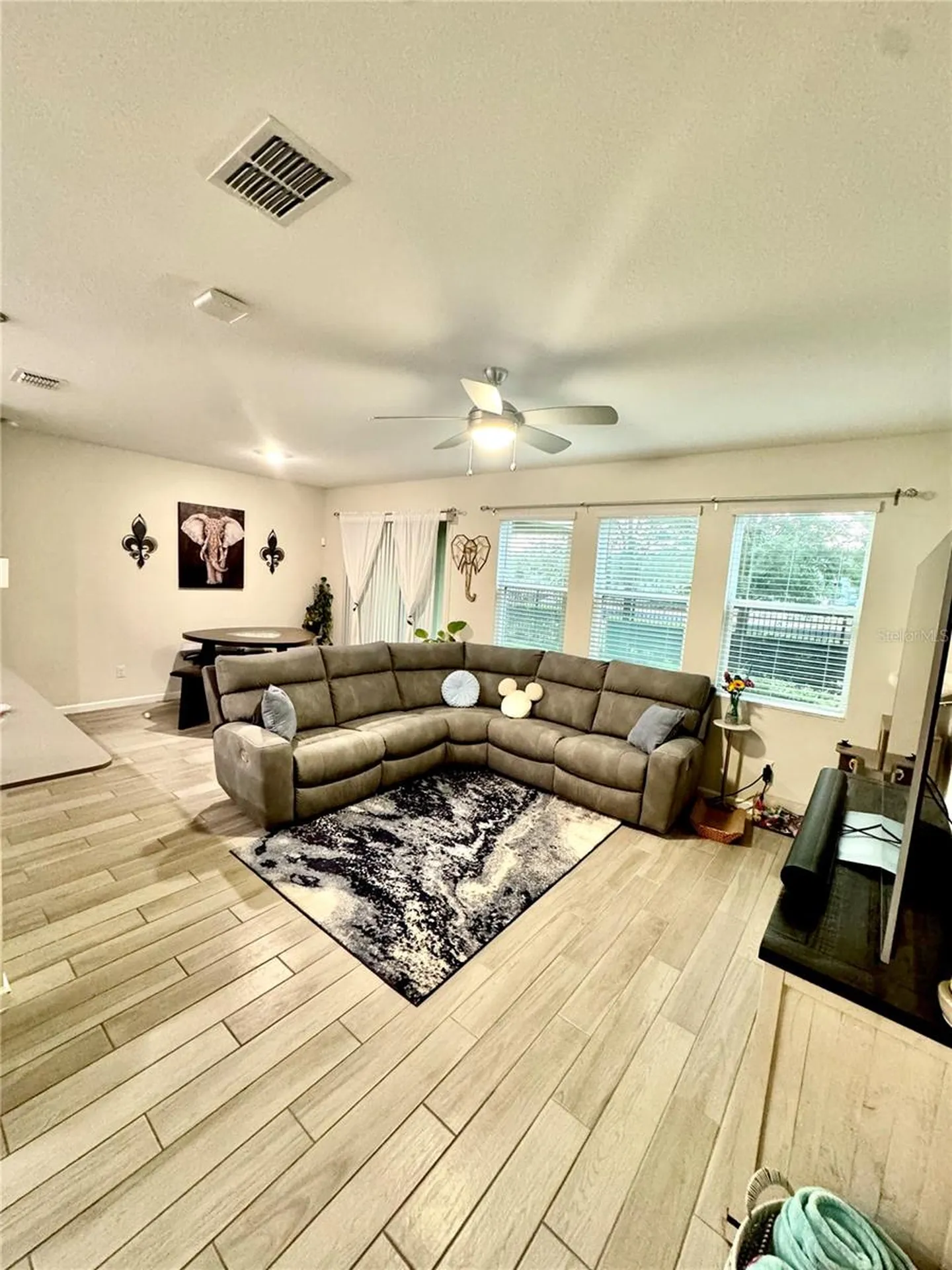 9896 Red Eagle Drive Orlando FL 32825