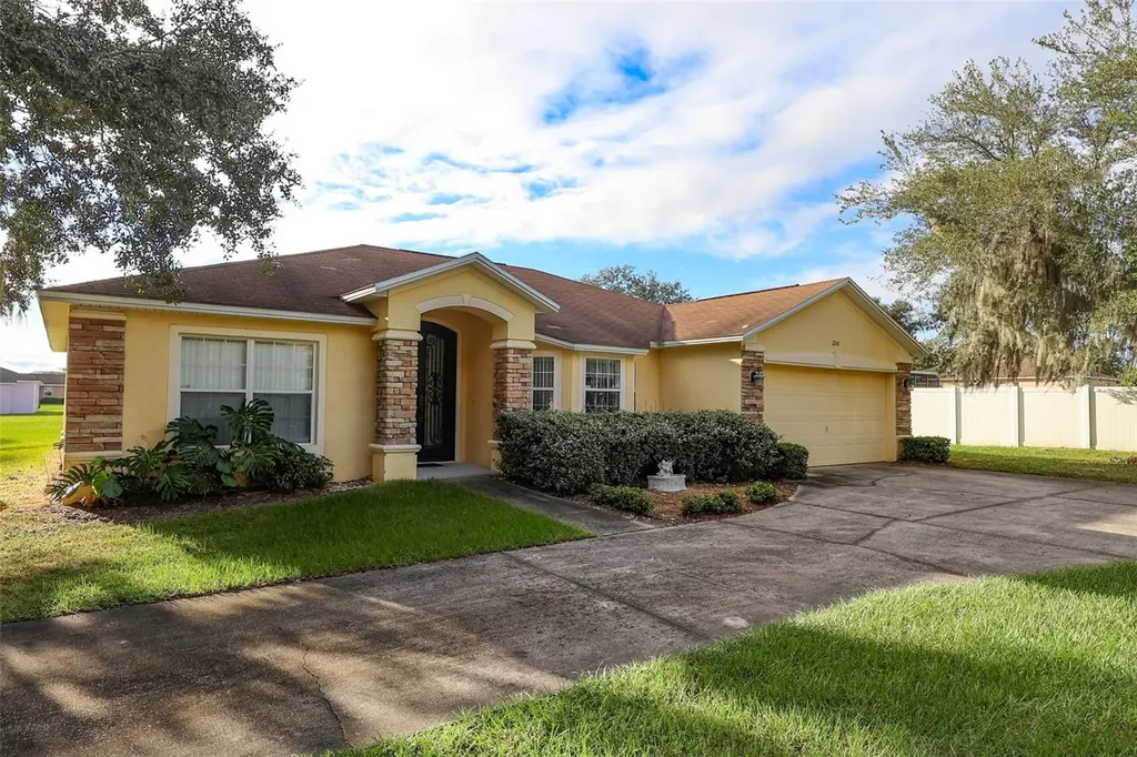 1200 W Mizell Street Bartow FL 33830