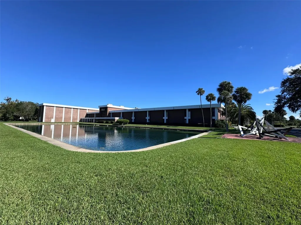 945 6th Street Daytona Beach FL 32117