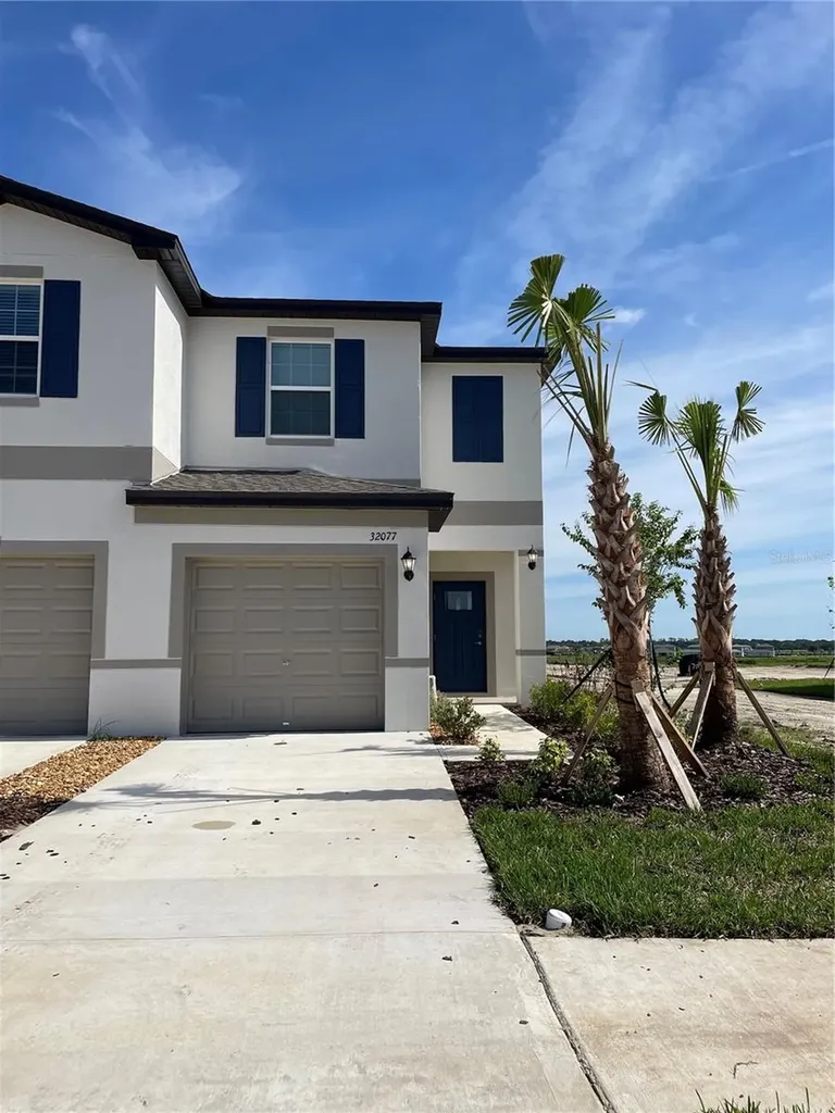 32077 Powderpuff Mimosa San Antonio FL 33576