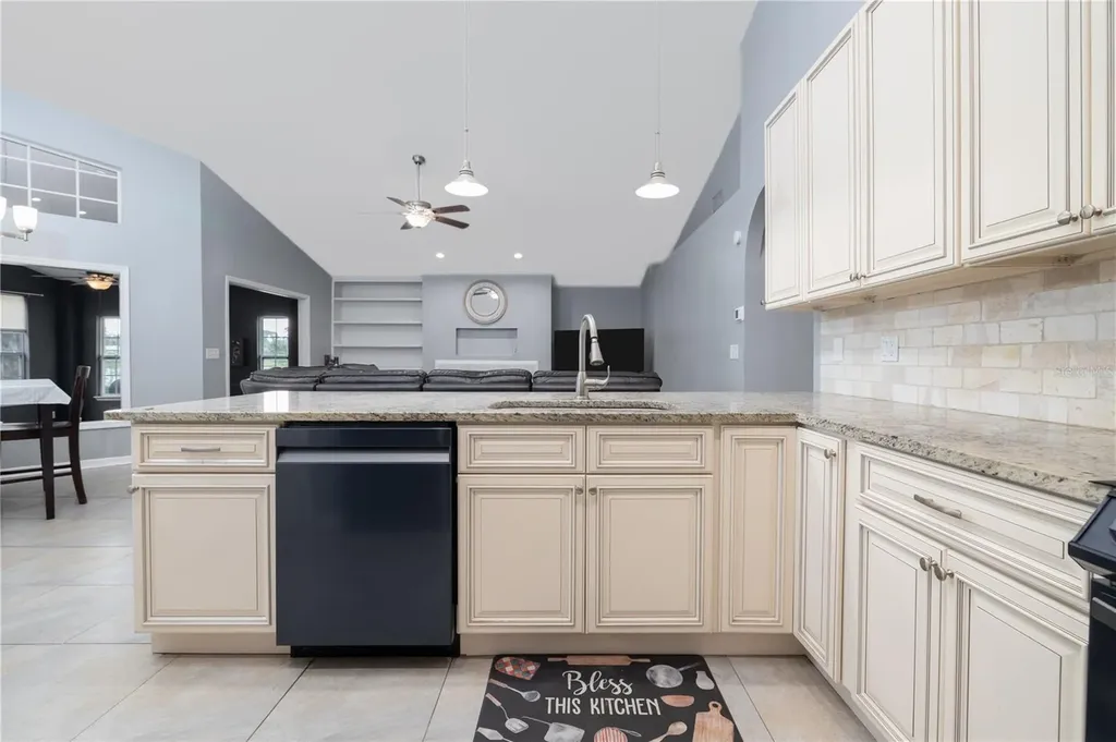 2858 Wyman Court Deltona FL 32738