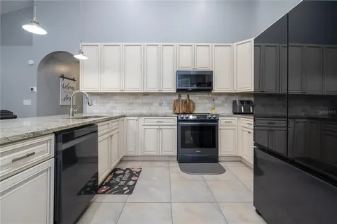 2858 Wyman Court Deltona FL 32738