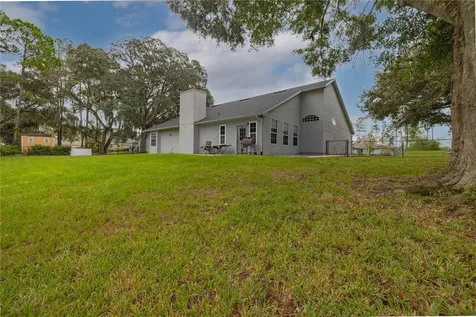 2858 Wyman Court Deltona FL 32738
