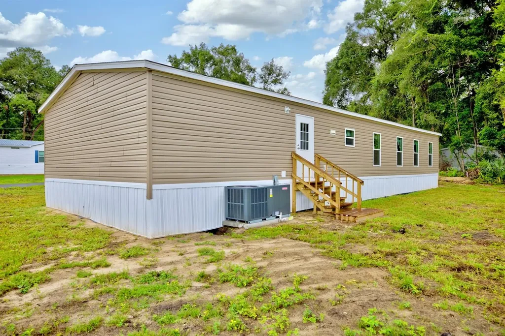 8595 NW 13th Court Ocala FL 34475