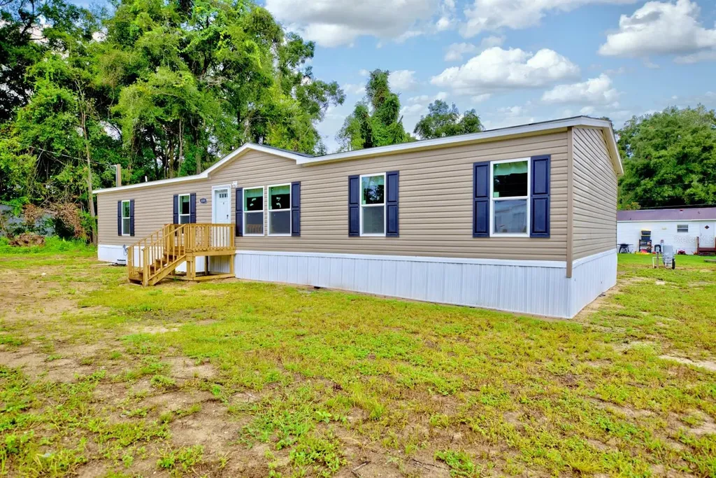 8595 NW 13th Court Ocala FL 34475