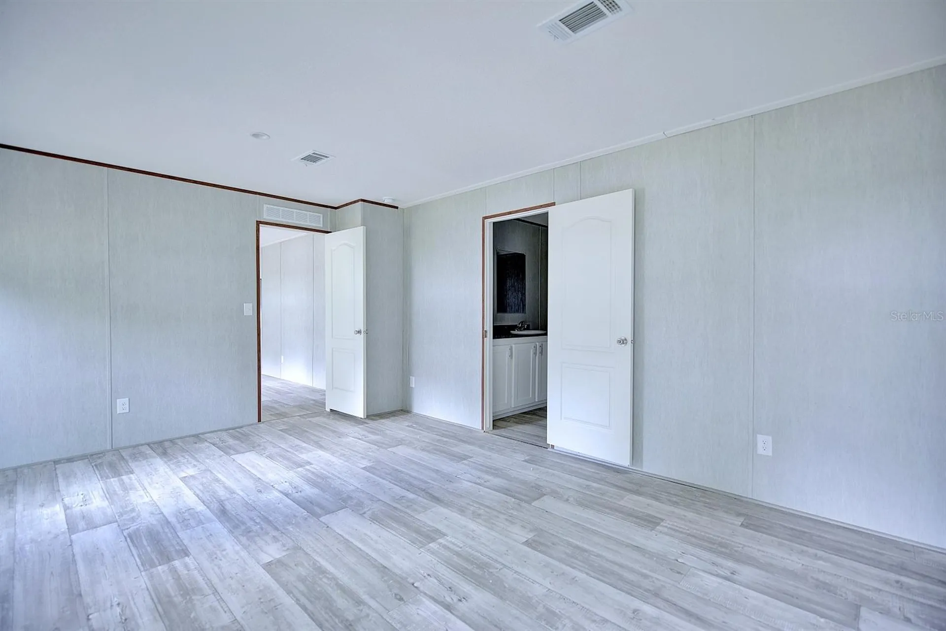 8595 NW 13th Court Ocala FL 34475