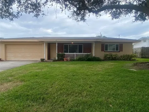 21 Maplewood Avenue Clearwater FL 33765