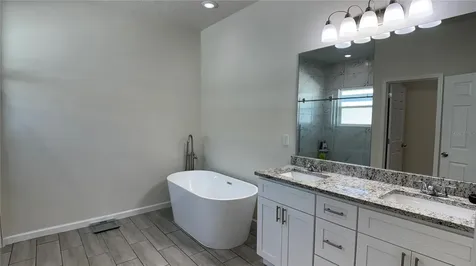 2129 Hibiscus Place Poinciana FL 34759