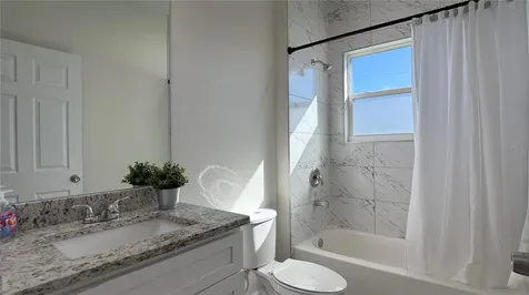 2129 Hibiscus Place Poinciana FL 34759